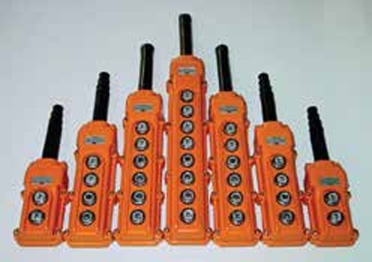Pendant push-button stations