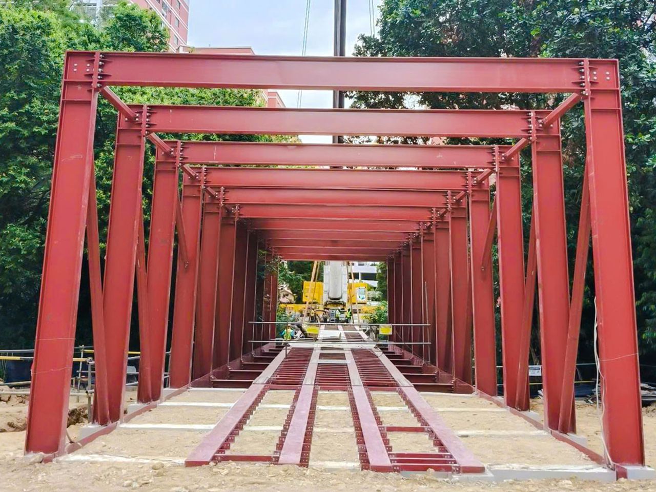 Foot Bridge – steel structure, Singapore