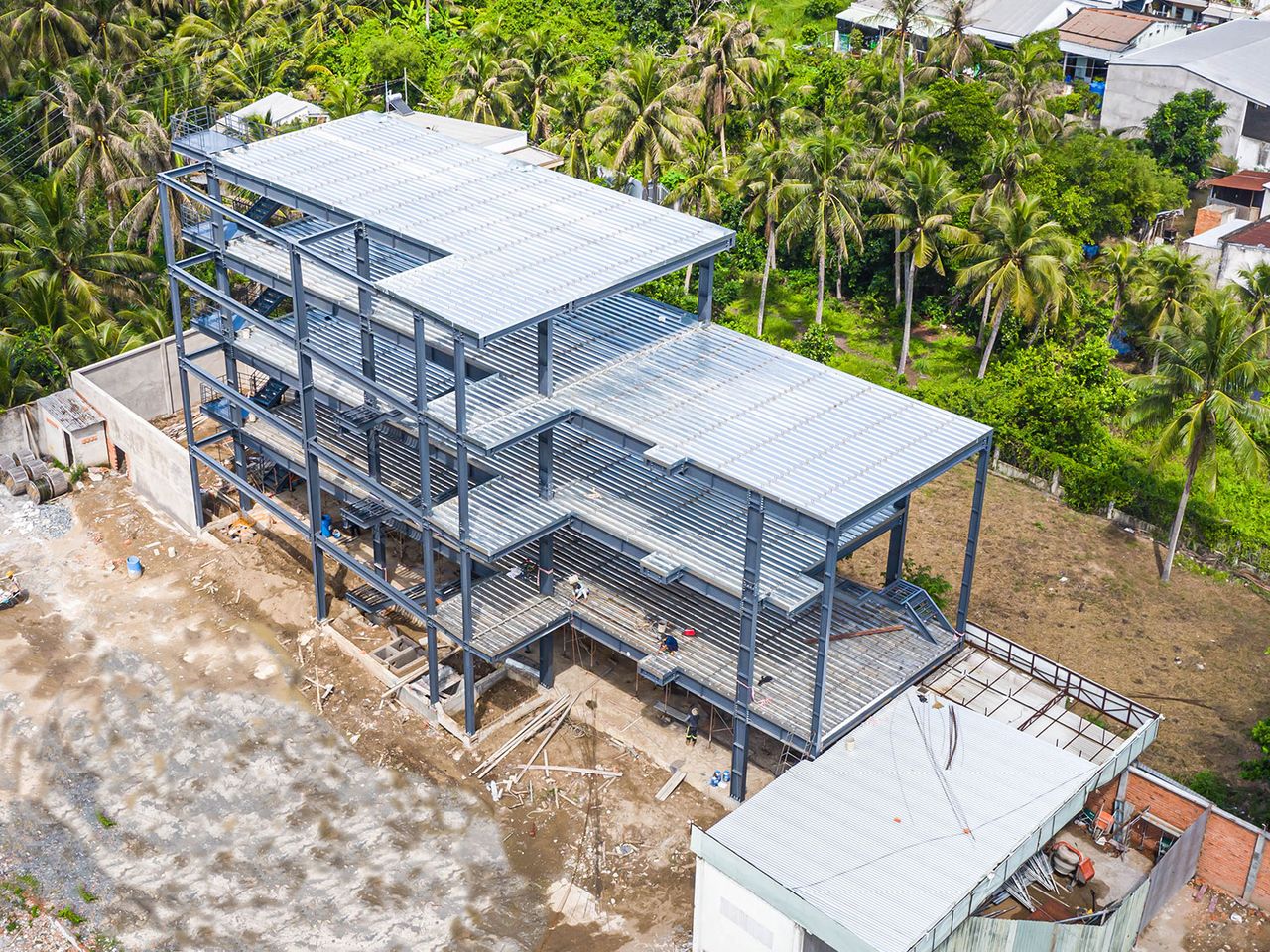 Hai Trung Furniture Showroom and Model House Center – steel structure, Vietnam